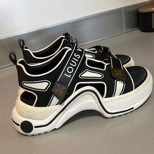 Louis Vuitton Archlight Sandals 🤍